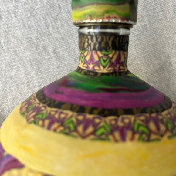 Italian Hand-painted Glass Vase-Ornament - Picture 9 of 9